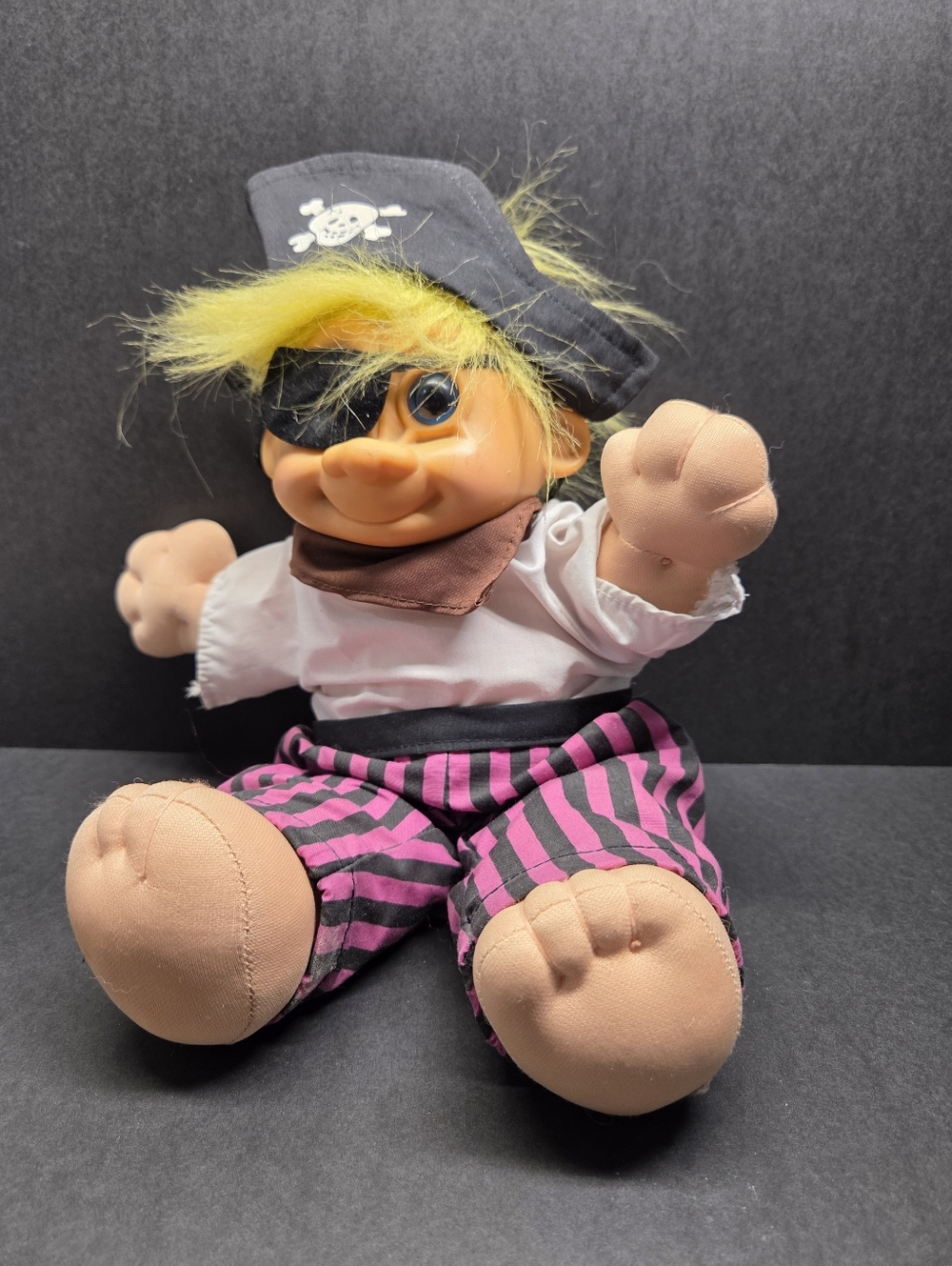 "Sinbad" Troll Pirate Costume Russ Berrie Stuffed Body 12"